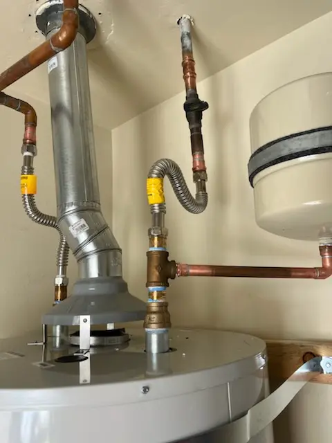 Water heater installation and plumbing repair in Indian Head Park